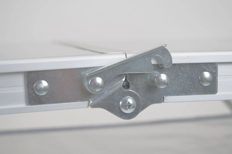 Bo-Camp Premium 120 X 60 Koffermodel Campingtafel - Grijs 7 Bo-Camp Premium 120 X 60 Koffermodel Campingtafel - Grijs - Afbeelding 5