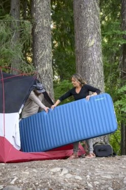 Therm-A-Rest MondoKing 3D 11.0 XW XL Zelfopblazende Slaapmat -Camping Promotiewinkel 1900 1267 2022 cascade summer carcamp washington rinckenberger 4443 1