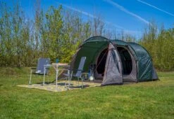 Easy Camp Galaxy 400 Rustic Green Tunneltent - 4 Personen 13 Easy Camp Galaxy 400 Rustic Green Tunneltent - 4 Personen -Camping Promotiewinkel 827 1200 camping shoot 45
