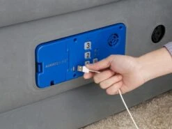 Bestway AlwayzAire Comfort Luchtbed - Queensize - Ingebouwde Elektrische Pomp -Camping Promotiewinkel 900 1200 67706 8