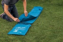 Coleman Extra Durable Airbed Single Luchtbed - Eenpersoons -Camping Promotiewinkel 900 1350 extra durable airbed single 2000031637 lifestyle 2