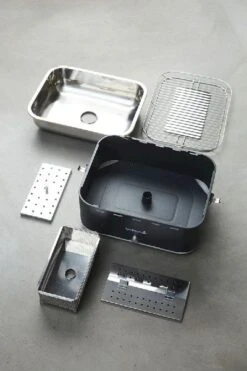 Barbecook Carlo Houtskool Tafelbarbecue - Grijs -Camping Promotiewinkel 900 600 bc cha 1015 sf 06 hr